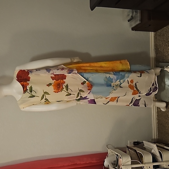 SACRED THREADS Canary Yellow Assymetric Floral Chiffon Sleeveless Maxi Dress - Picture 6 of 14